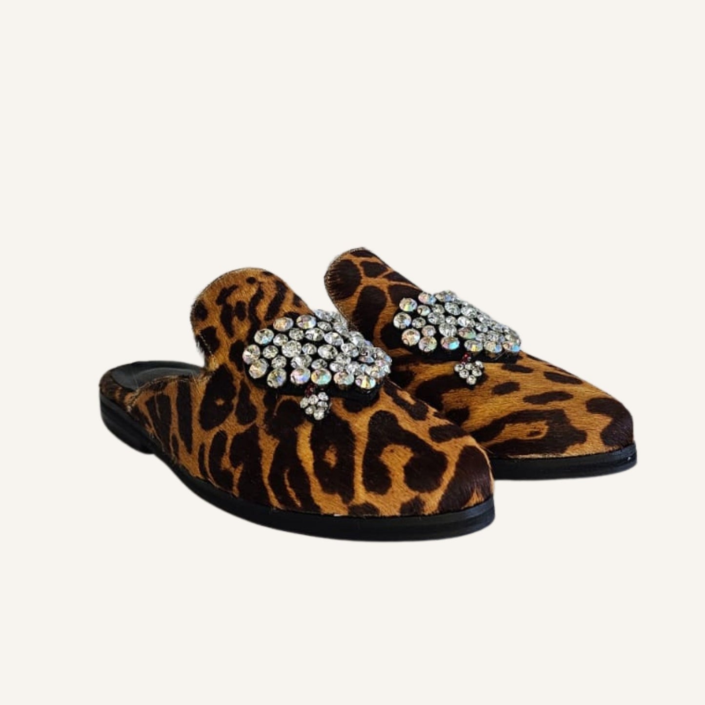 Babucha leopar pelo cristal.