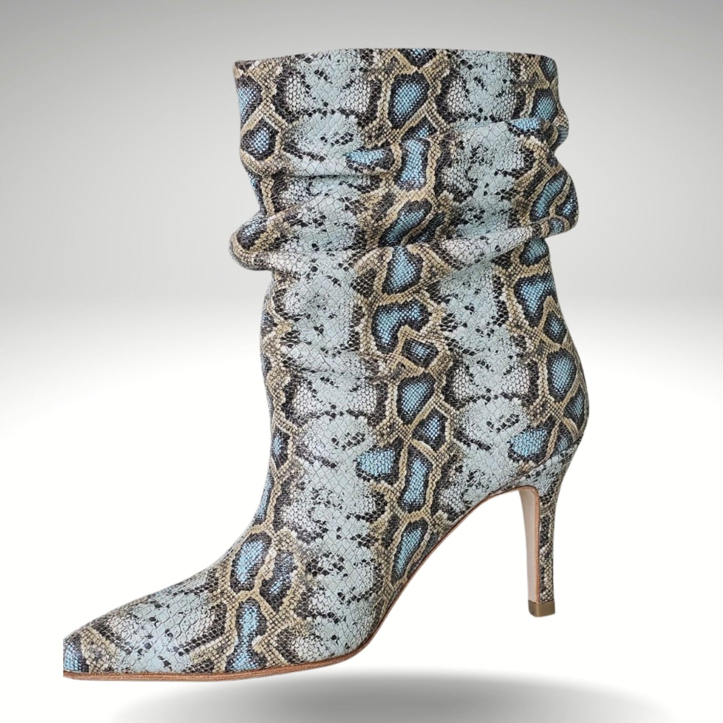 Botín Pitón Celeste Sauvage.