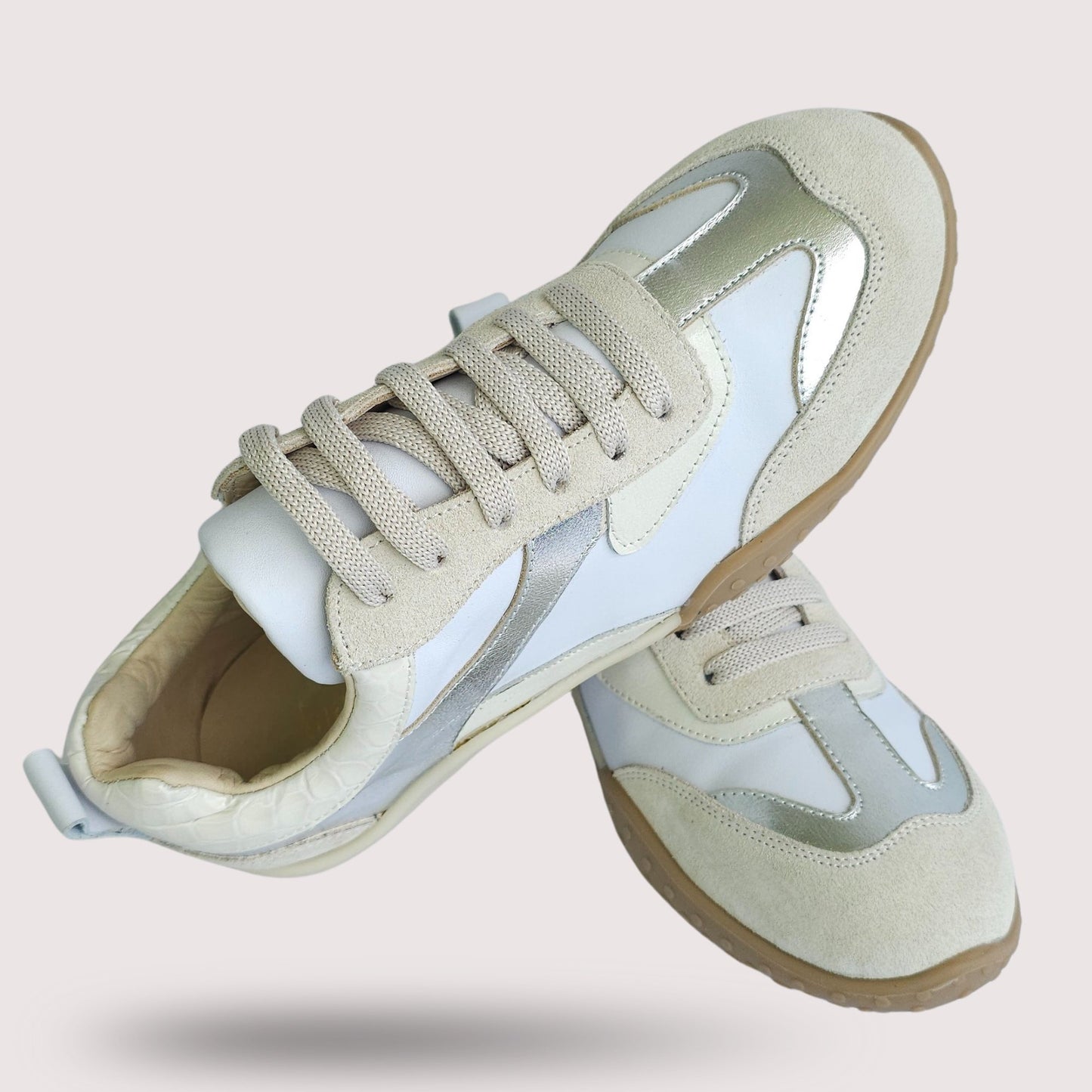 Zapatilla Lumière Alba Croco – Cuero & Gamuza Premium.